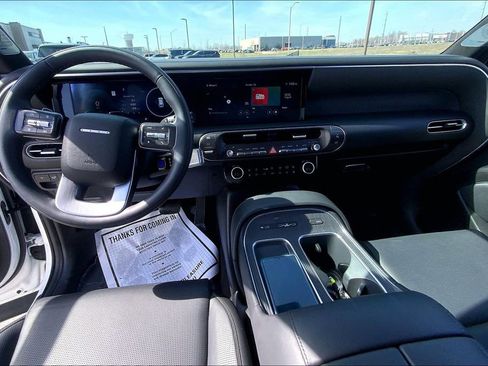 Used 2026 Hyundai Palisade Calligraphy image 10