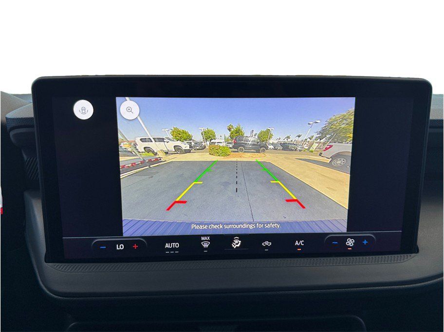 Used 2025 Ford Maverick XL FWD image 16