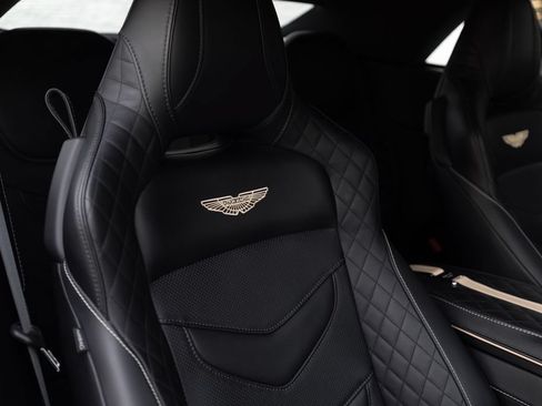 Used 2023 Aston Martin DBS Superleggera Volante RWD image 23