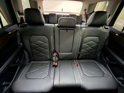 New 2026 Volkswagen Atlas SE image 25