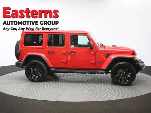 Used 2025 Jeep Wrangler Unlimited Sahara image 44