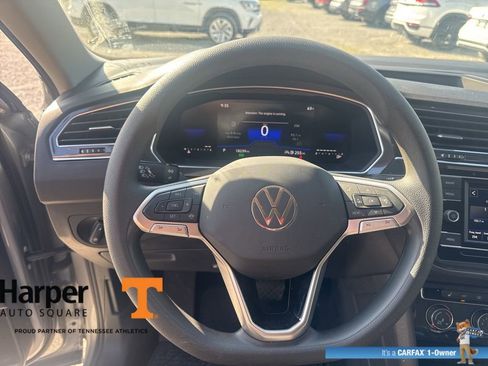Used 2023 Volkswagen Tiguan S image 17