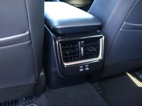 Used 2025 Toyota Crown Signia AWD/4WD image 14