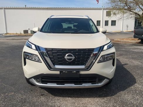 Certified 2023 Nissan Rogue Platinum w/ Platinum Premium Package FWD image 9