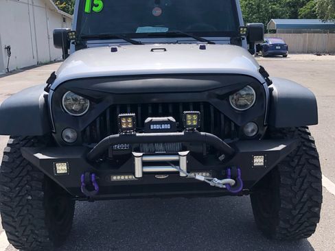 Used 2015 Jeep Wrangler Unlimited Sport w/ Quick Order Package 24S AWD/4WD image 8