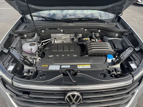 New 2026 Volkswagen Atlas Cross Sport SEL Premium R-Line AWD/4WD image 25
