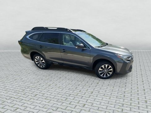 Used 2024 Subaru Outback Limited AWD/4WD image 9