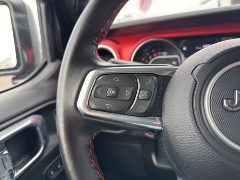 Used 2021 Jeep Wrangler Rubicon image 12