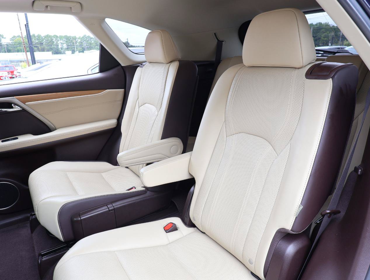 Used 2019 Lexus RX 350L FWD image 22