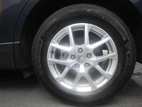 Used 2022 Chevrolet Equinox LT FWD image 15