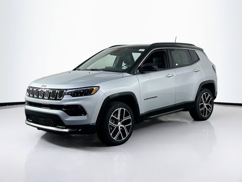 Used 2024 Jeep Compass Limited w/ Elite Group image 1
