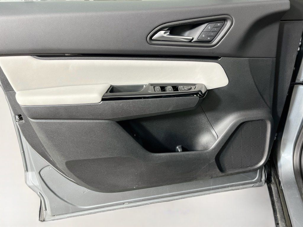 Used 2025 Honda Prologue Touring image 27