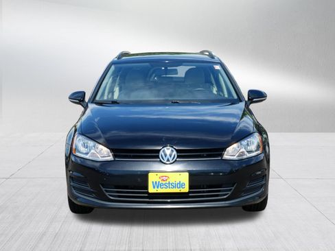 Used 2017 Volkswagen Golf S AWD/4WD image 2