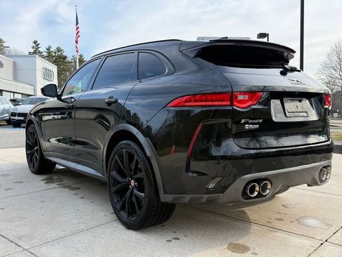 Used 2020 Jaguar F-PACE SVR image 11