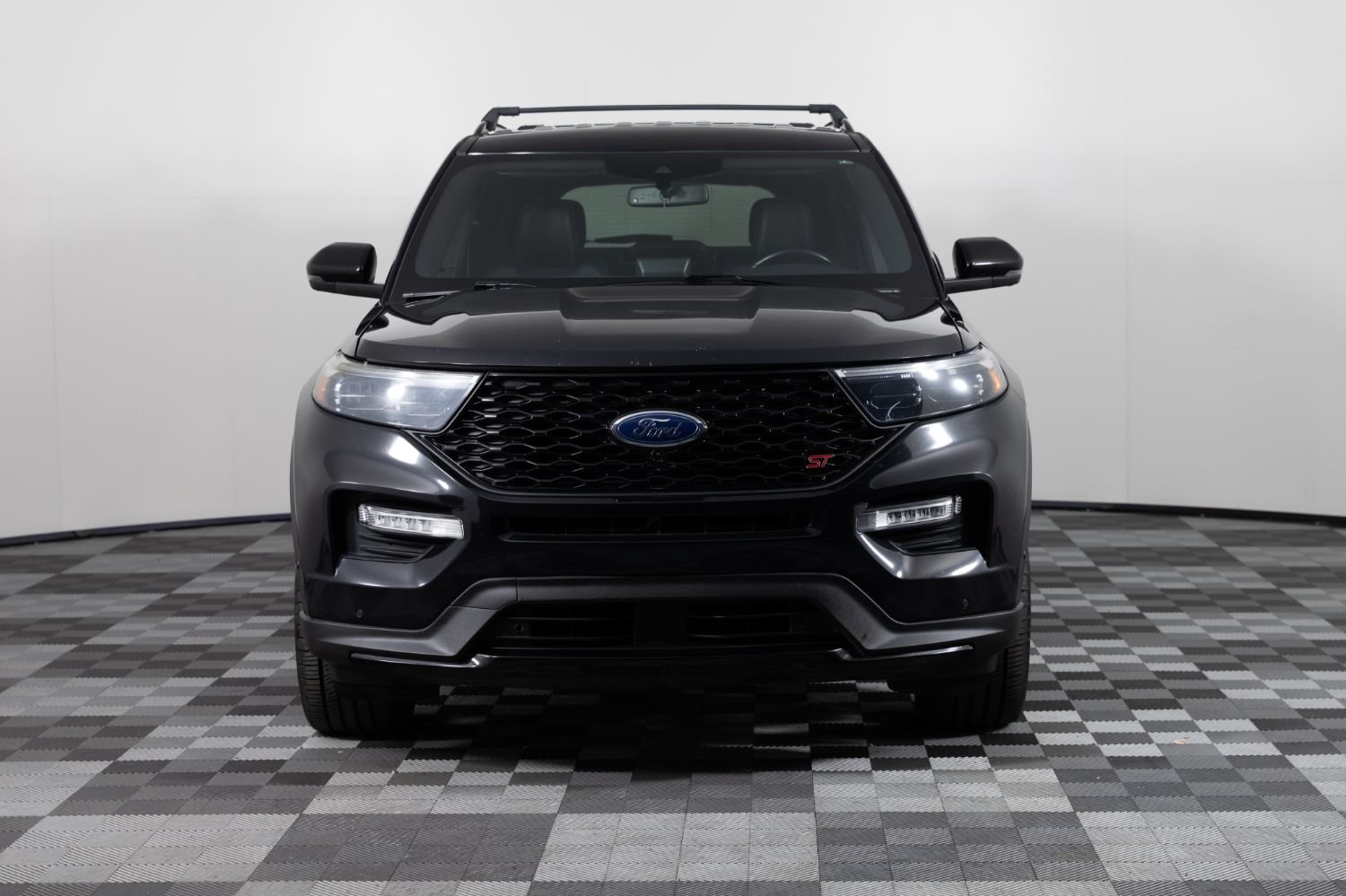 Used 2020 Ford Explorer ST w/ Premium Technology Package AWD/4WD image 11