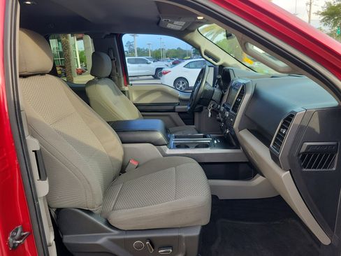 Used 2017 Ford F150 XLT w/ Equipment Group 302A Luxury image 32