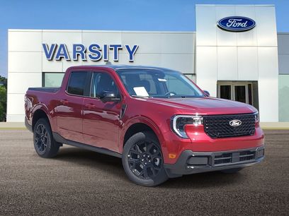 New 2025 Ford Maverick Lariat w/ Black Appearance Package