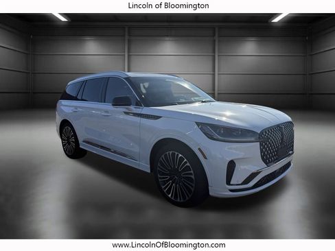 New 2025 Lincoln Aviator Black Label image 9