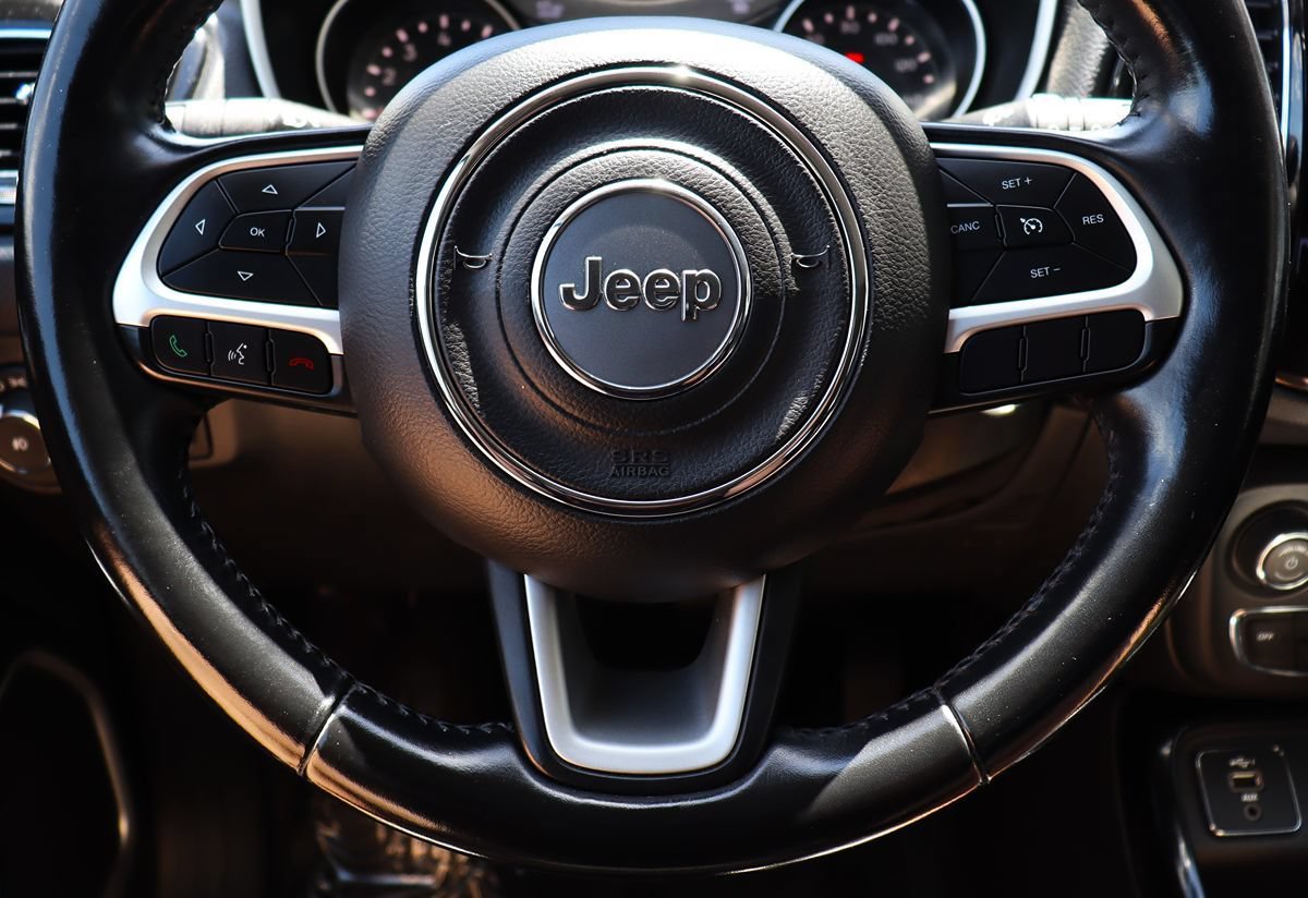 Used 2020 Jeep Compass Latitude FWD image 55