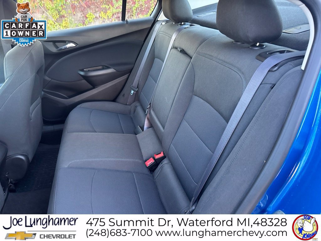 Used 2017 Chevrolet Cruze LT w/ Convenience Package FWD image 13
