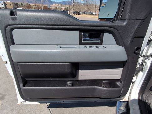 Used 2013 Ford F150 XLT w/ XLT Chrome Pkg RWD image 21