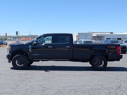 Used 2018 Ford F250 Platinum w/ Platinum Ultimate Package AWD/4WD image 9