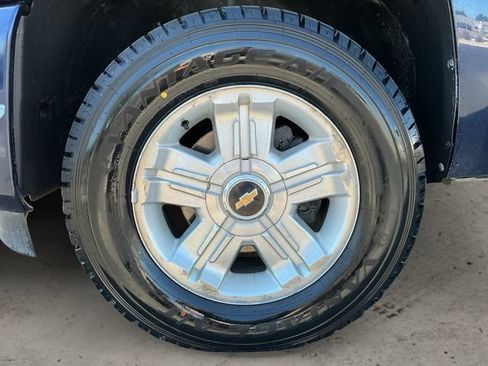 Used 2010 Chevrolet Silverado 1500 LT w/ Power Pack Plus AWD/4WD image 9
