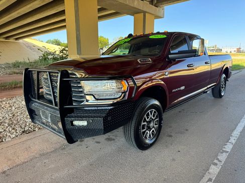Used 2022 RAM 3500 Limited AWD/4WD image 7