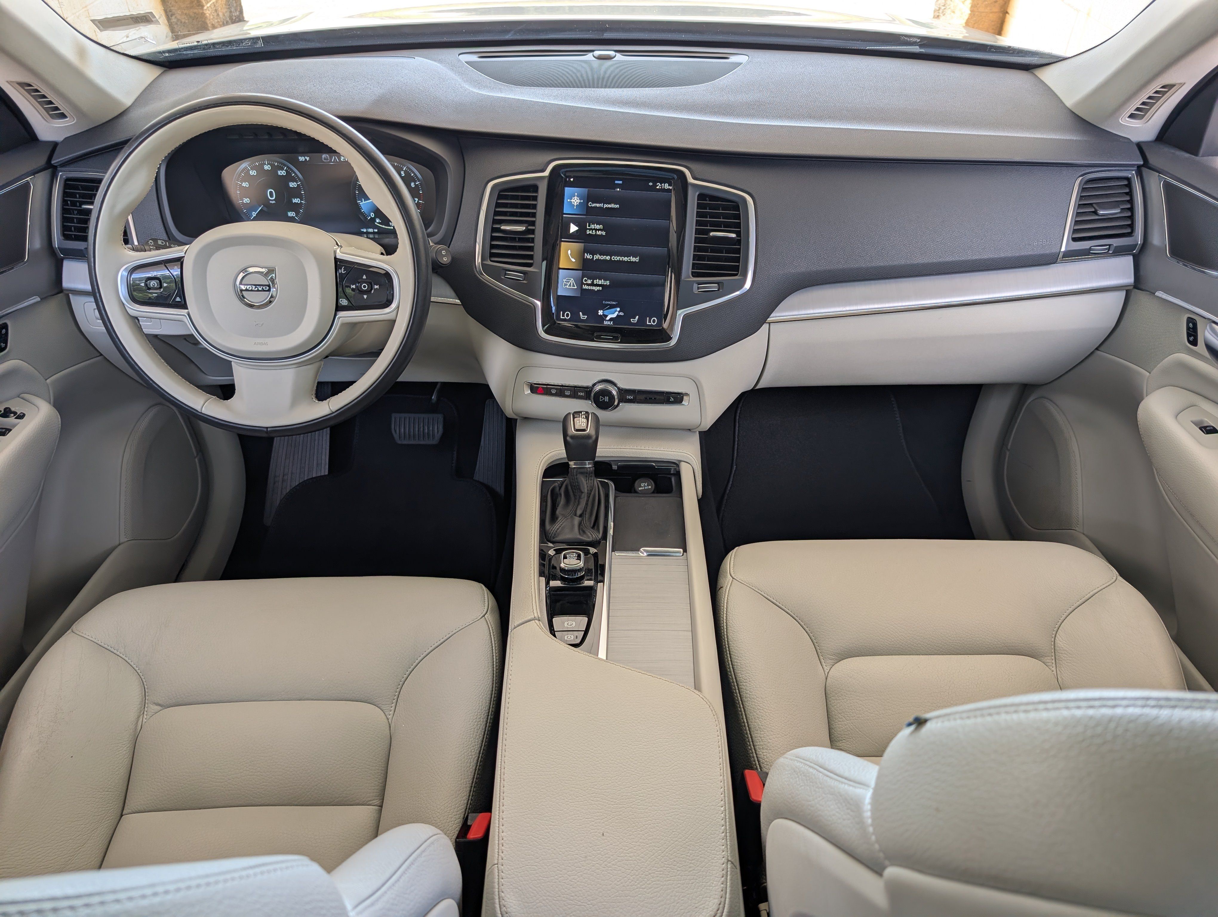 Used 2022 Volvo XC90 T5 Momentum AWD/4WD image 26