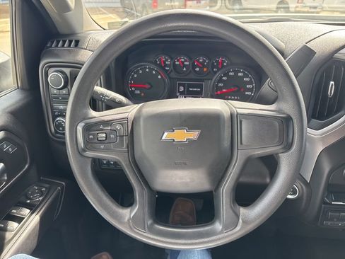 Used 2024 Chevrolet Silverado 2500 W/T w/ WT Convenience Package image 9