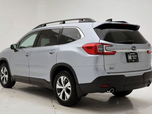Used 2023 Subaru Ascent Premium w/ Convenience Package AWD/4WD image 6