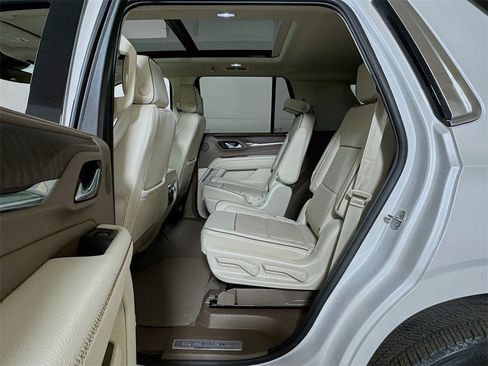 Certified 2023 GMC Yukon Denali image 24