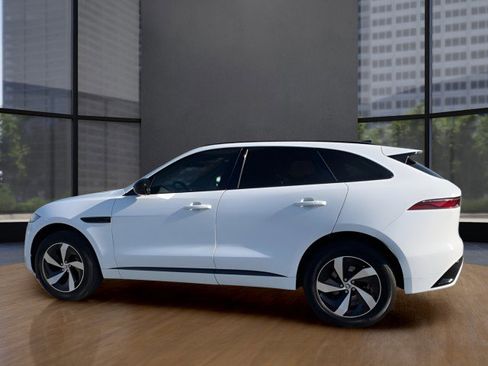Used 2024 Jaguar F-PACE R-Dynamic S image 6