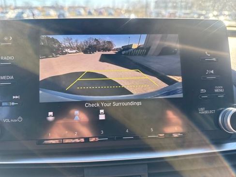 Used 2019 Honda Accord LX image 16