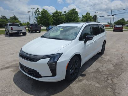 New 2027 Chrysler Pacifica Limited