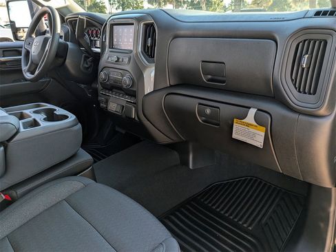 New 2026 Chevrolet Silverado 2500 Custom w/ Custom Value Package image 25