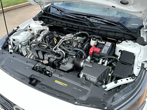 Used 2026 Nissan Altima 2.5 SV FWD image 24