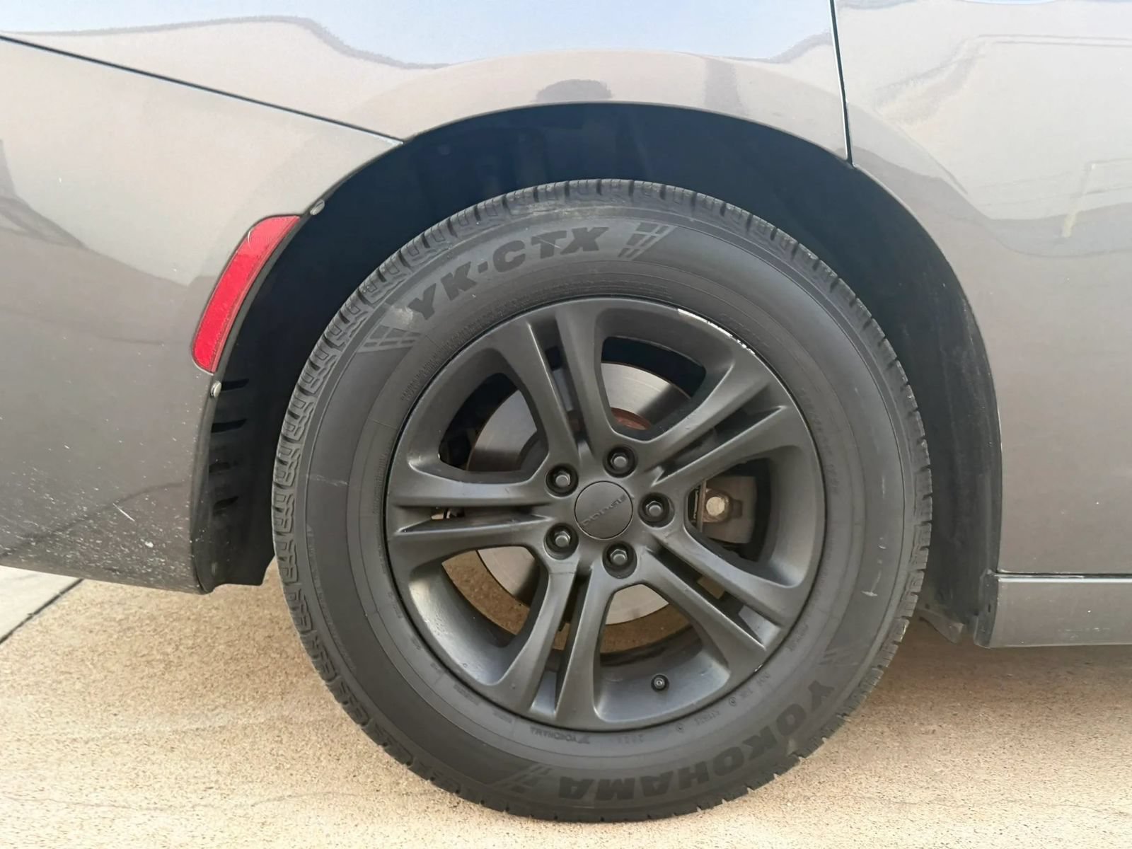 Used 2018 Dodge Charger SXT RWD image 40