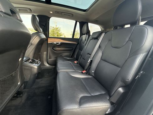Used 2023 Volvo XC90 B6 Plus w/ Protection Package Premier AWD/4WD image 32