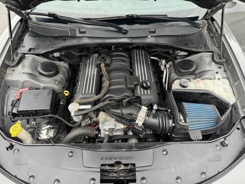 Used 2018 Dodge Charger R/T RWD image 20