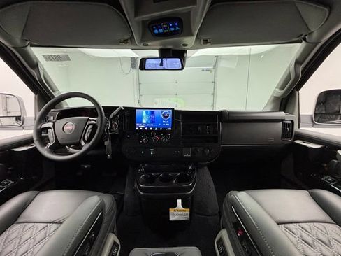 New 2026 GMC Savana 2500 w/ Driver Convenience Package RWD image 26