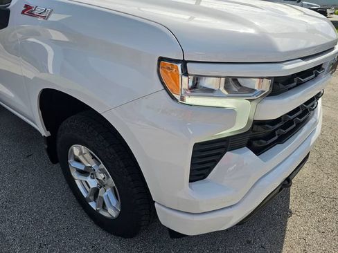 Used 2024 Chevrolet Silverado 1500 RST w/ Z71 Off-Road Package AWD/4WD image 8