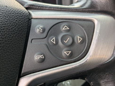 Used 2016 GMC Canyon SLT w/ Driver Alert Package image 13