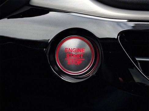 Used 2025 Acura MDX w/ Technology Package image 26