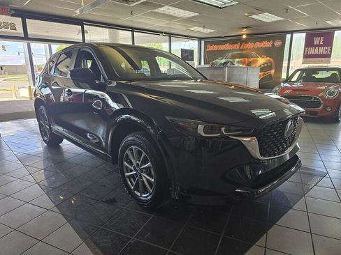 Used 2025 MAZDA CX-5 AWD 2.5 S w/ Preferred Package image 3