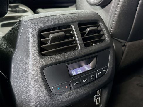 Used 2020 Honda Pilot EX-L image 25