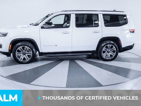 Used 2024 Jeep Wagoneer Series II w/ Flexible Seating Group image 4