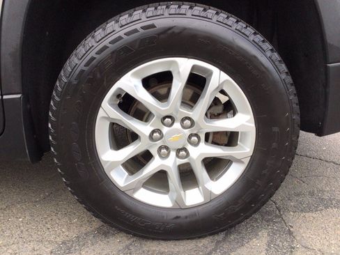 Used 2019 Chevrolet Traverse LT AWD/4WD image 41