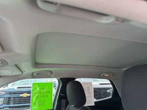 Used 2022 Chevrolet TrailBlazer LT w/ Sun and Liftgate Package image 14