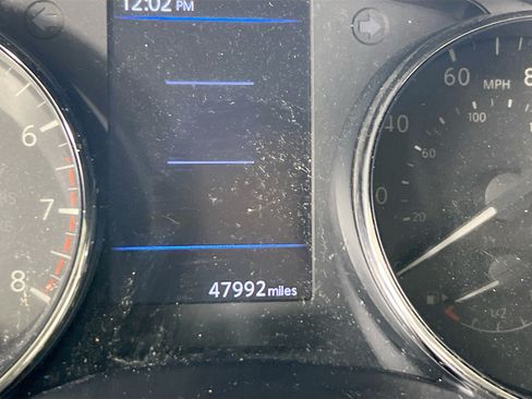 Used 2019 Nissan Rogue Sport SV AWD/4WD image 12